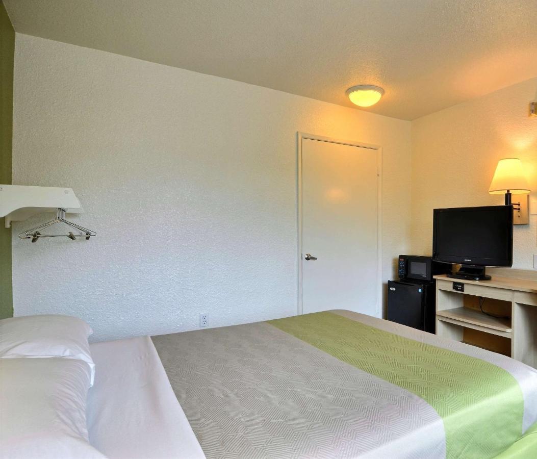 Motel 6-Tumwater, Wa - Olympia المظهر الخارجي الصورة